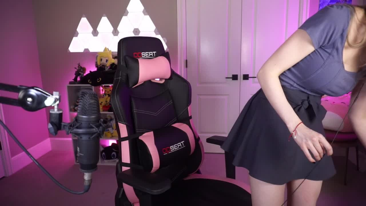 Titties On Twitch