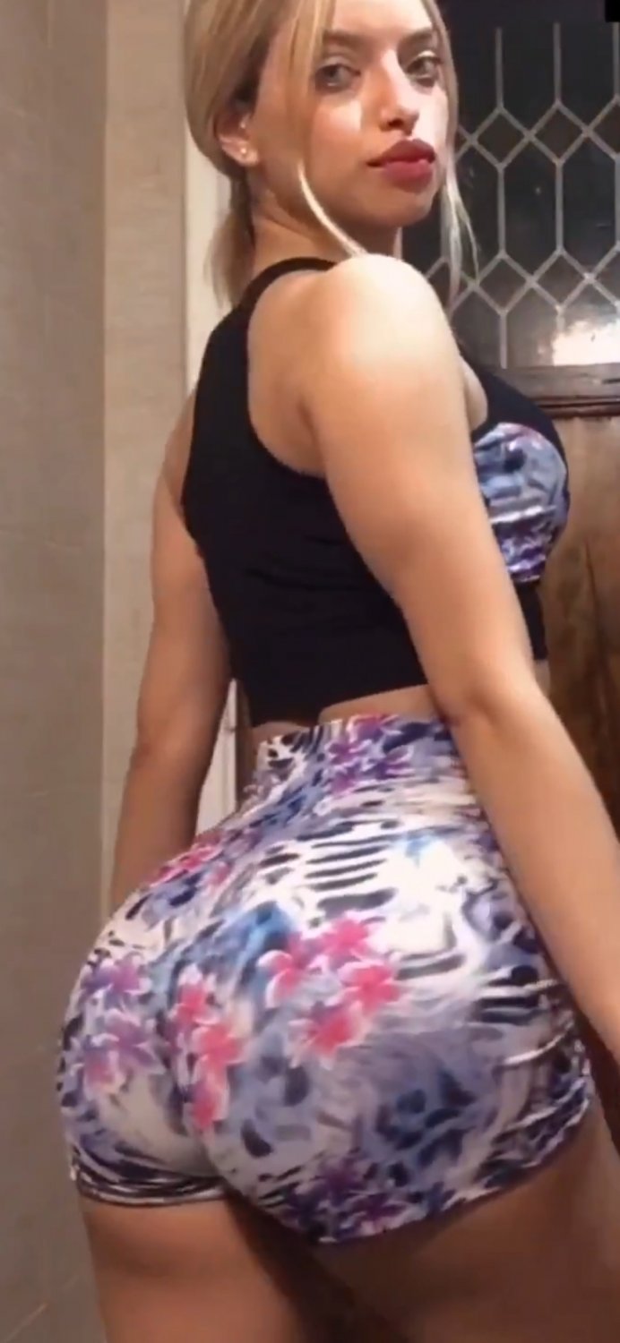 Tremendo culo de esta pendeja argentina! ZoeVillabag #0l8HHWOg