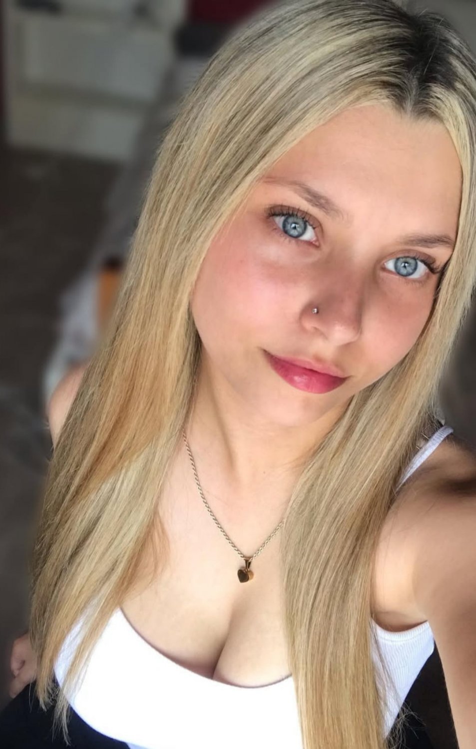 Pendeja argentina buenas tetas . V4n3 calc4gn0 #6iegyCIz