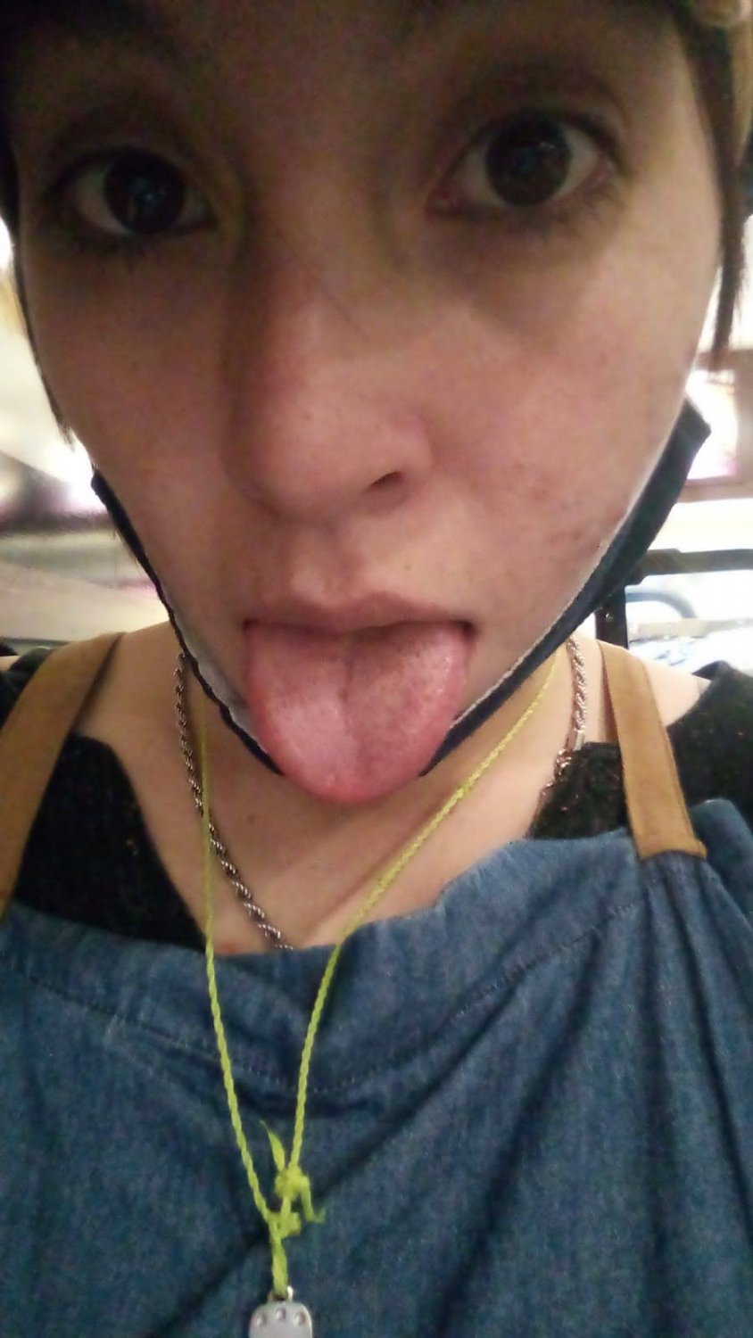 AMATEUR WIFE AT WORK HAS TO BE A WEBSLUT !! EXPOSE HER #1 (PHOTOS PART 2) #xMB90J6H