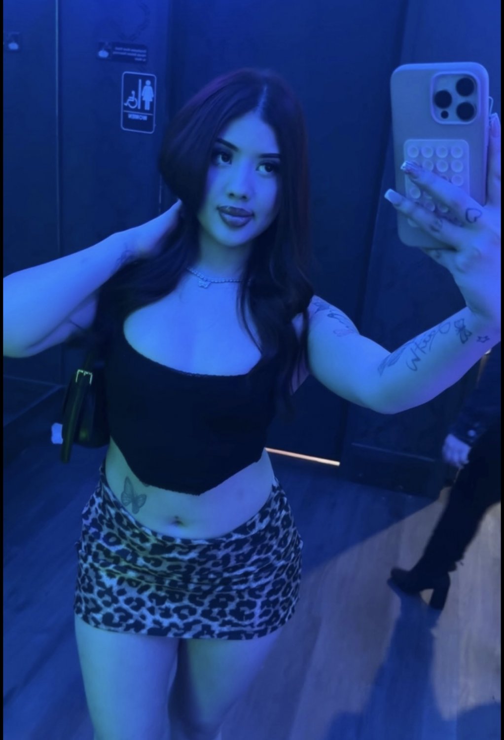 Love it when a cuck exposes his gf #p35RcOfV