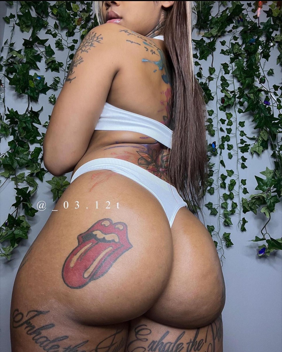 Random Thickness #36 #5MEZdUHi